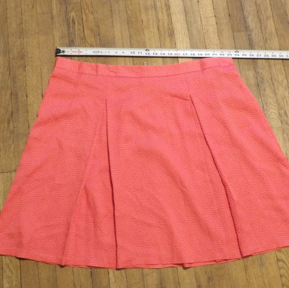 Vince Camuto pink skirt - Picture 3 of 9